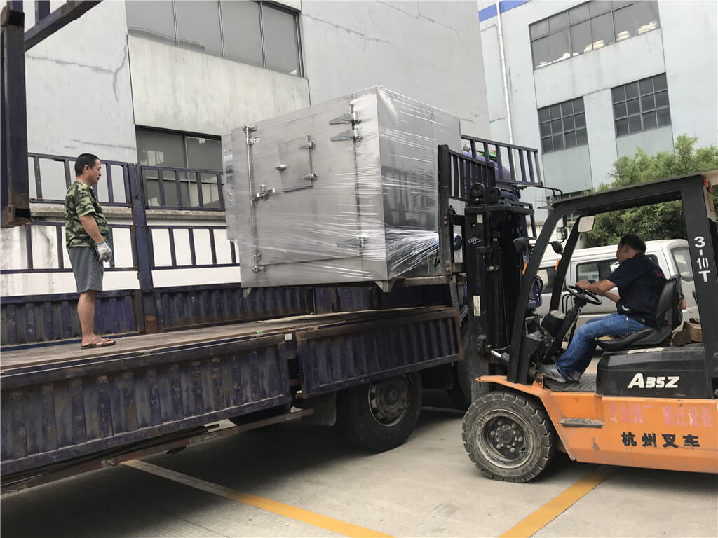 成套四氟設(shè)備發(fā)往臺(tái)灣客戶(hù)(圖1)